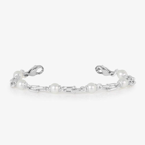 Bridle links in silver paired with luminous faux pearls